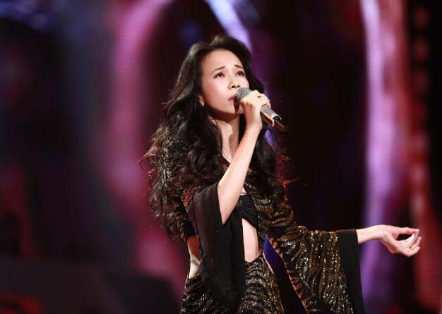 【4K修复】《阴天》-莫文蔚 就是很好听 MV